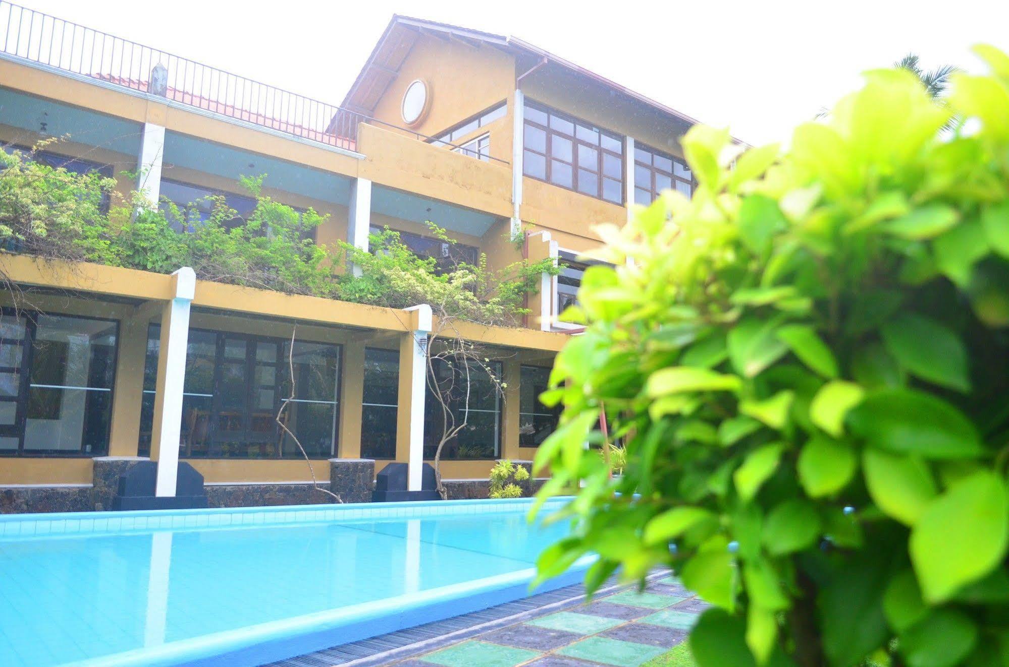 Ocean Dreams Hotel Ahangama Exterior foto